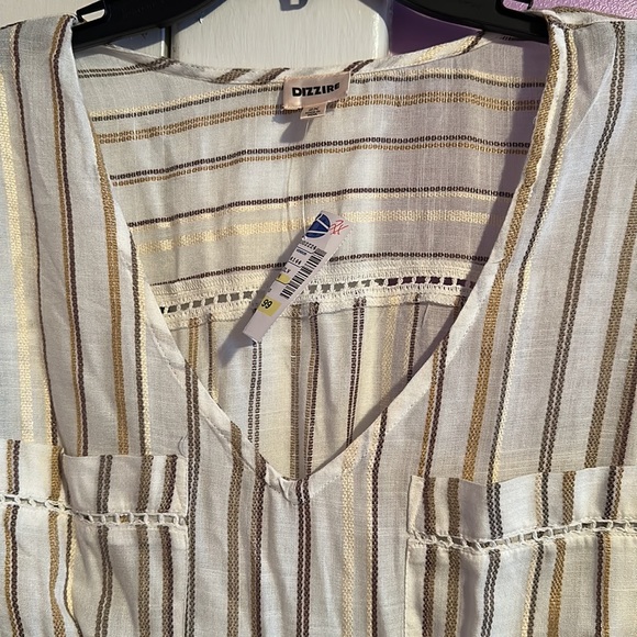 Cream. Brown and gold shirt - Picture 2 of 4